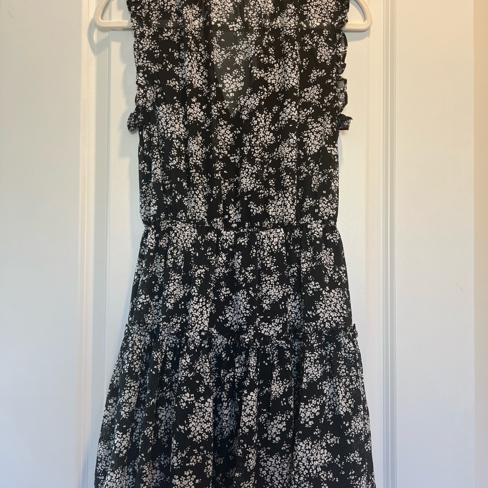 Mi Ami Black and White Floral Mini Dress, Size M